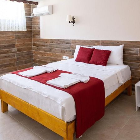 Surya Butik Hotel Alaçatı Luaran gambar
